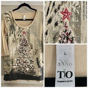 Christmas Tree T-shirt with lots of rhinestones, L